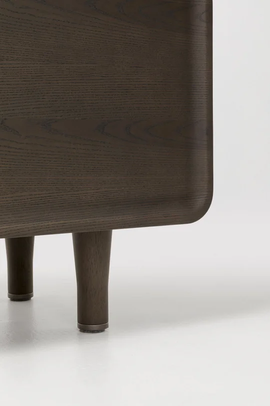 SZAFKA RTV Divine z czterema szafkami do przechowywania, ciemno brązowa kolorystyka, nowoczesny styl, do salonu