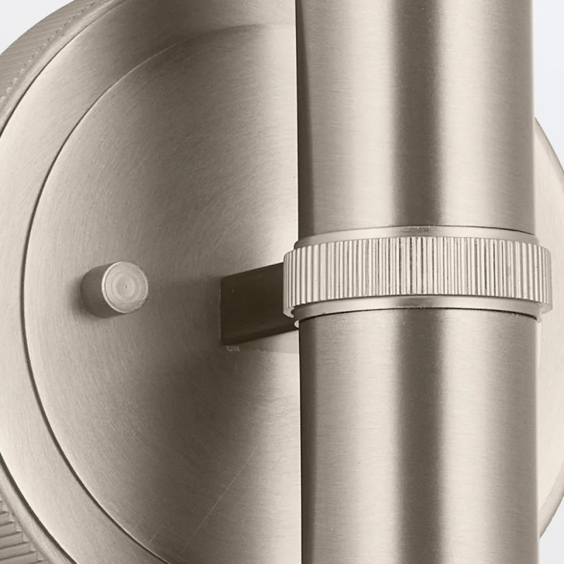 KINKIET Torche z 2 źródłami światła, metalowa oprawa w niklowanym kolorze, delikatne, ryflowane detale, ekskluzywny KINKIET Torche z 2 źródłami światła, metalowa oprawa w niklowanym kolorze, delikatne, ryflowane detale, ekskluzywny