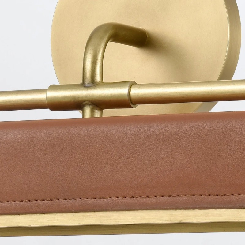 KINKIET Valise zainspirowany kufrem podróżnym, wykończenie w vintage mosiądzu, skóra koniakowa, klasyczny styl, ekskluzywny