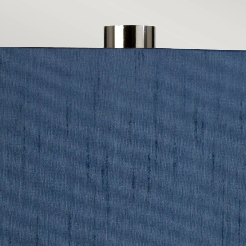 LAMPA STOŁOWA Sola z transparentną, szklaną podstawą o diamentowej strukturze, niebieski abażur, metalowe dodatki w kolorze polerowanego niklu LAMPA STOŁOWA Sola z transparentną, szklaną podstawą o diamentowej strukturze, niebieski abażur, metalowe dodatki w kolorze polerowanego niklu