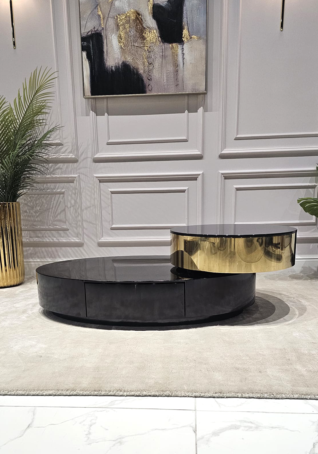 STOLIK KAWOWY Solari Ovale, obrotowy, czarno-złoty, blat z czarnego szkła, designerski styl, piękny