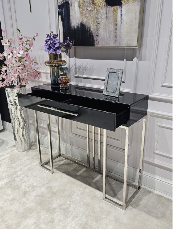 KONSOLA Naomi z dwiema szufladami, czarny połyskujący blat, srebrny stelaż, styl glamour, ekskluzywna