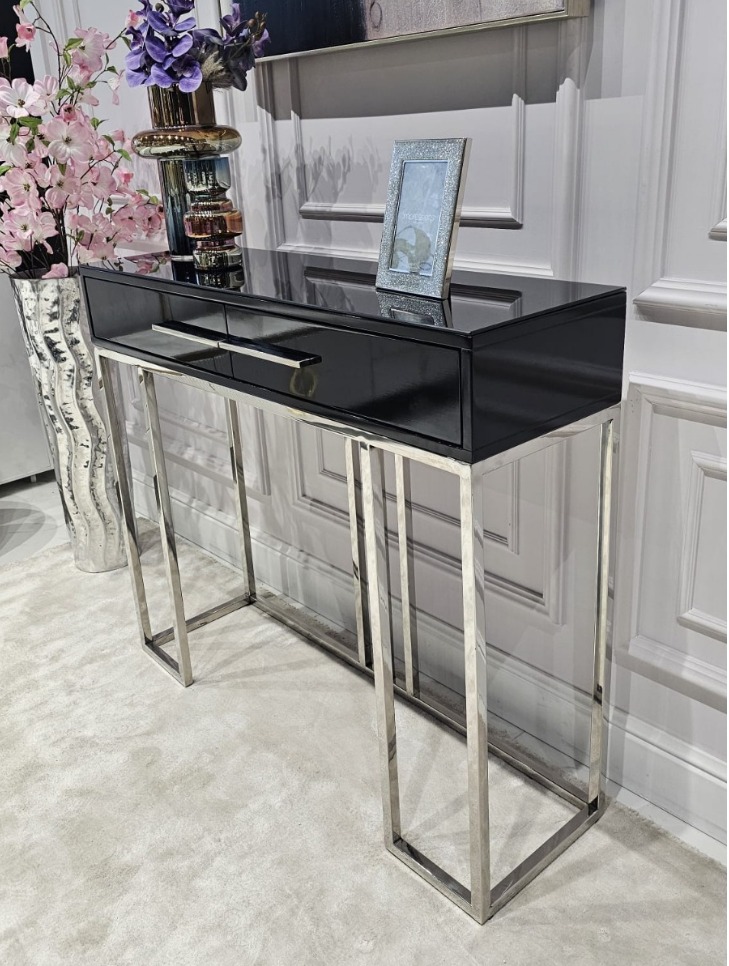KONSOLA Naomi z dwiema szufladami, czarny połyskujący blat, srebrny stelaż, styl glamour, piękna