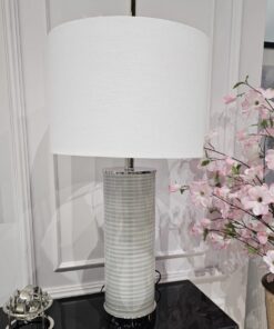 LAMPA STOŁOWA szklana podstawa, biały abażur, srebrne elementy, nowoczesny styl