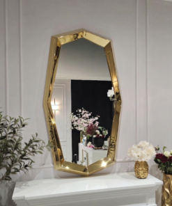 LUSTRO ŚCIENNE Monolith o geometrycznym kształcie, złota rama w błyszczącym wykończeniu, nowoczesny styl