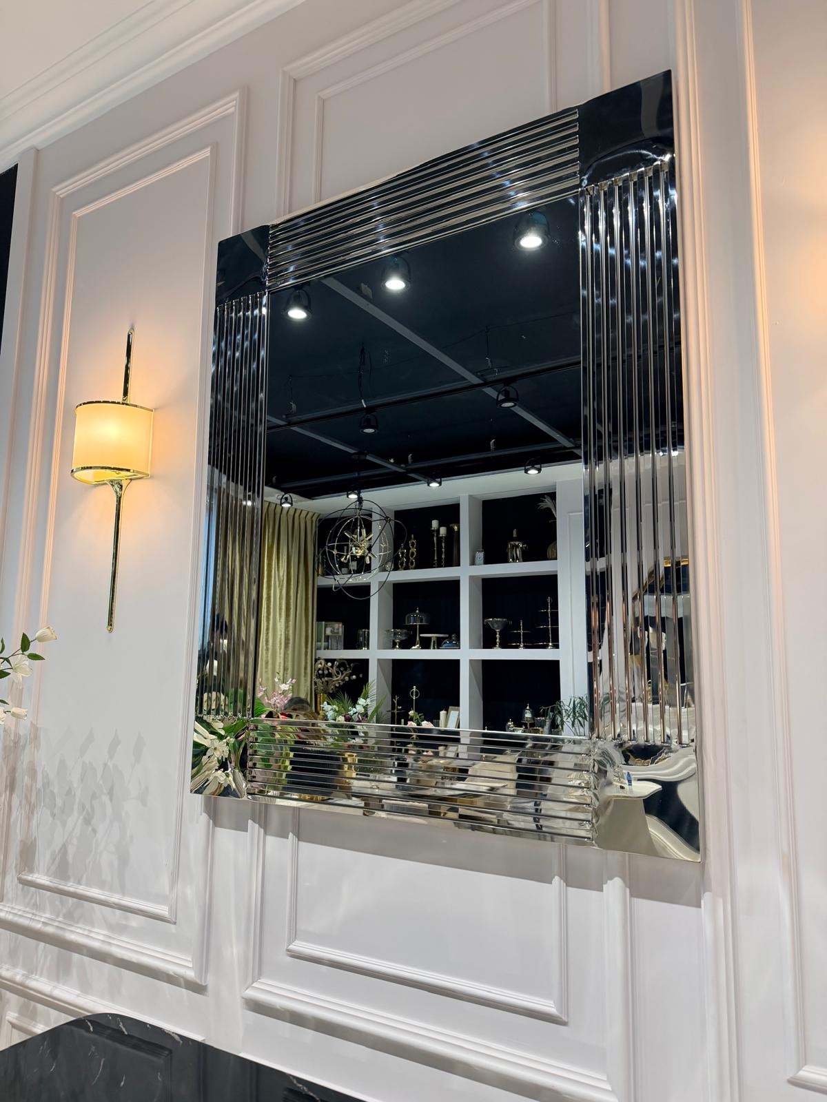 LUSTRO ŚCIENNE prostokątne Majesty w srebrnej ramie ze stali nierdzewnej, ciężkie i bardzo eleganckie, piękne