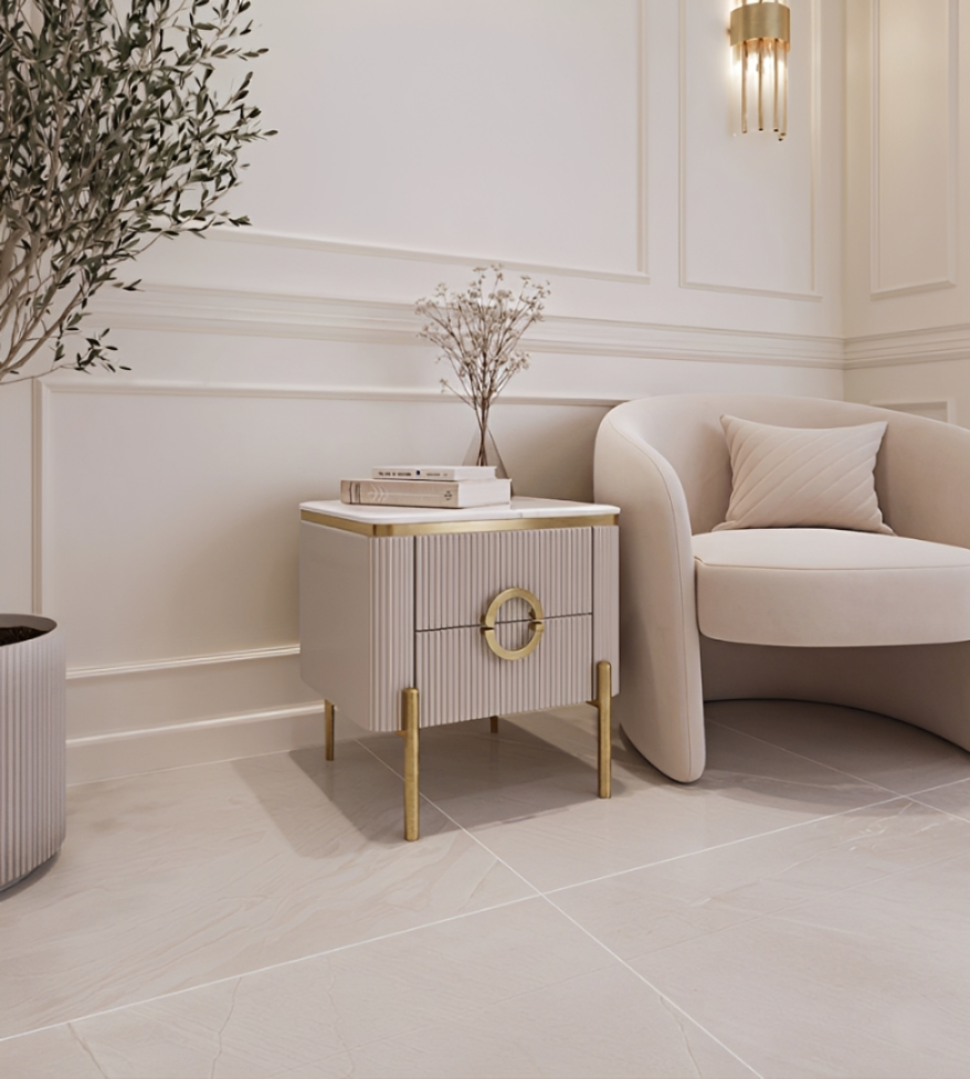 SZAFKA NOCNA Anne Cashmir Fosco prostokątna, ryflowana, 2 szuflady, złote szczotkowane elementy, blat z konglomeratu marmurowego