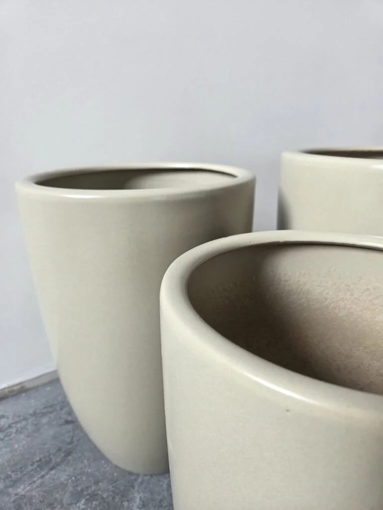 ZESTAW 3 DONIC z ceramiki mrozoodpornej, kaszmirowe, zwężane ku dołowi, duże rozmiary, wyjątkowe