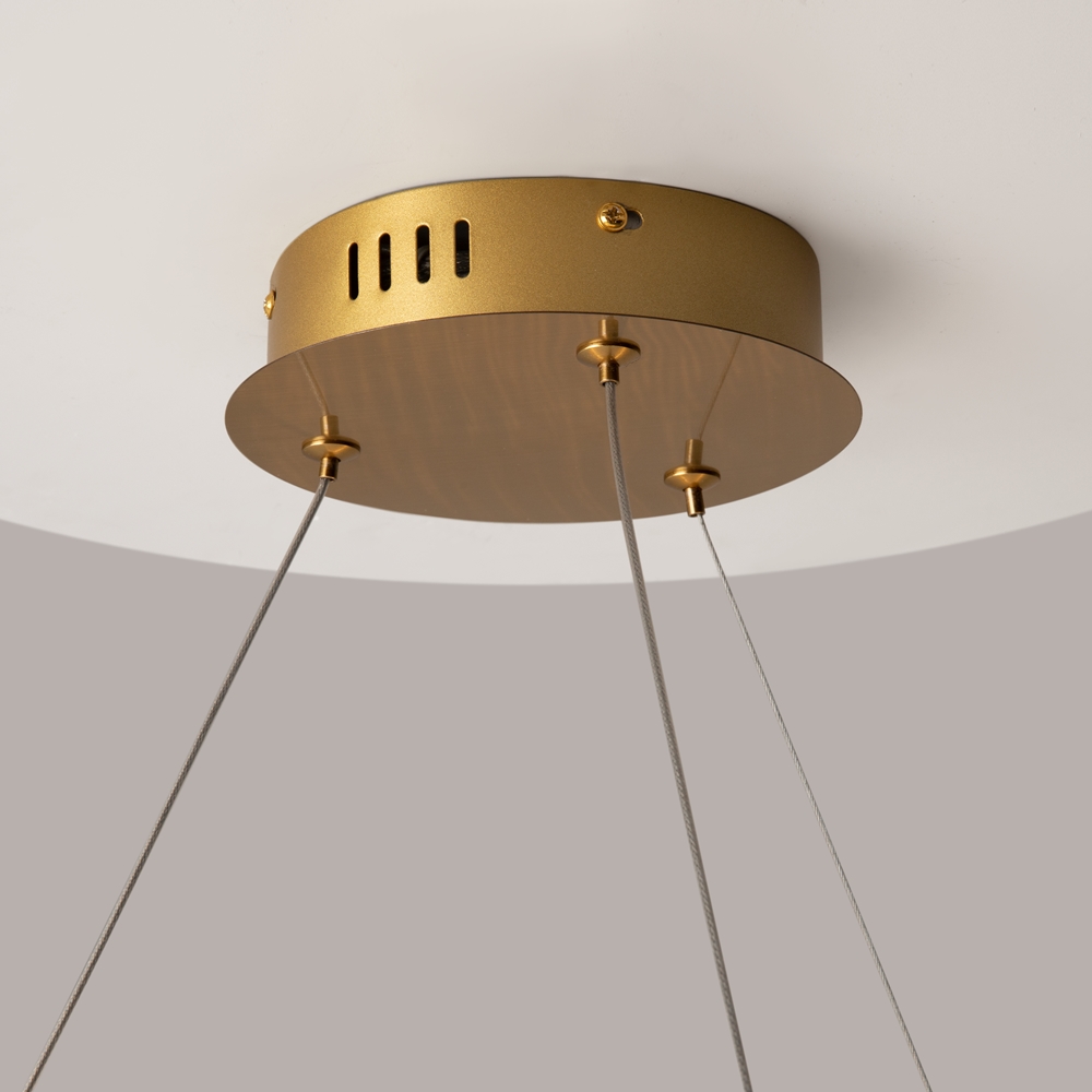 LAMPA WISZĄCA Krone z złotym, błyszczącym stelażem, okrągły kształt, kryształowe elementy, nowoczesny styl, wyjątkowa LAMPA WISZĄCA Krone z złotym, błyszczącym stelażem, okrągły kształt, kryształowe elementy, nowoczesny styl, wyjątkowa
