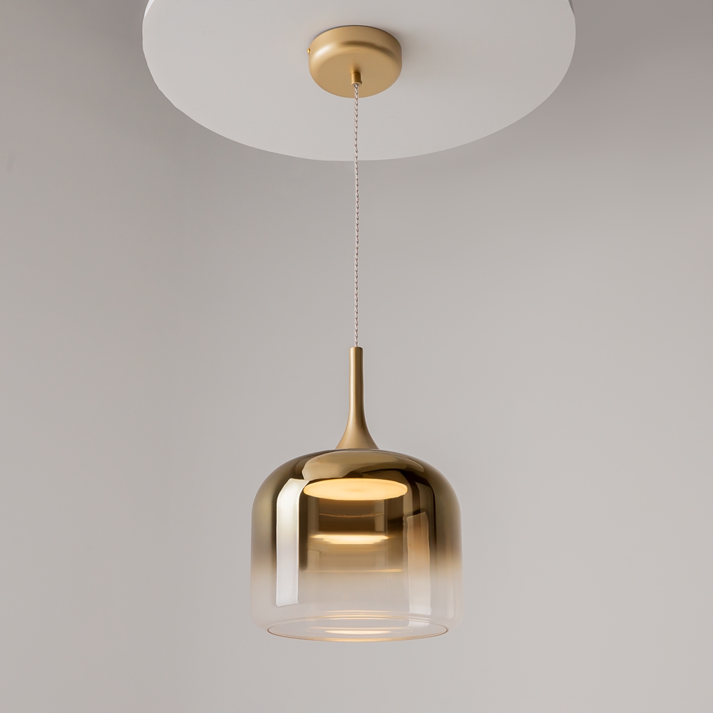 LAMPA WISZĄCA Spirito złoty, metalowy stelaż, szklany klosz w transparentno-złotym ombre, nowoczesny styl, premium LAMPA WISZĄCA Spirito złoty, metalowy stelaż, szklany klosz w transparentno-złotym ombre, nowoczesny styl, premium