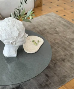 DYWAN Desert Dark Grey prostokątny, inspirowany lekką strukturą piasku, szara kolorystyka, nowoczesny styl, piękny