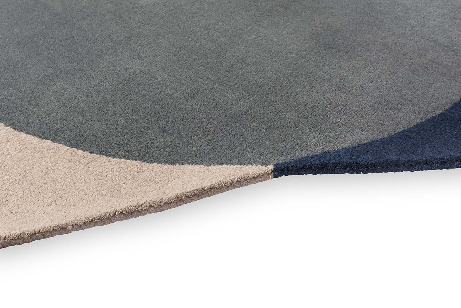 DYWAN Element Arp Blue o nieregularnym kształcie, niebiesko-beżowa kolorystyka, designerski styl, wyjątkowy