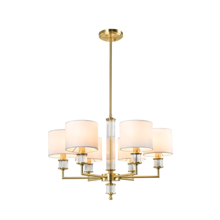 LAMPA WISZĄCA Sutton z 6 źródłami światła, metalowa, złota oprawa, kryształowe detale, białe abażury, nowoczesny styl