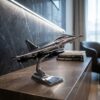 FIGURKA DEKORACYJNA srebrna, błyszcząca, model samolotu Eurofighter Typhoon, prezent dla miłośników lotnictwa